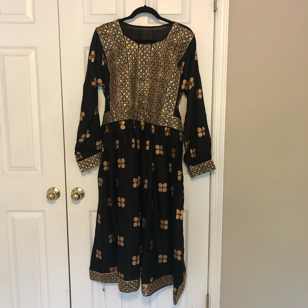 Women 2 piece afghani dress